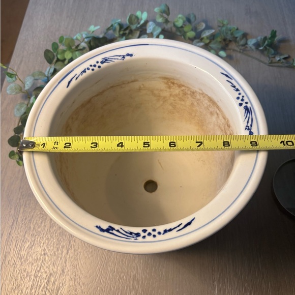 Blue and White Floral Vintage Chinese Ceramic Planter - Picture 7 of 10